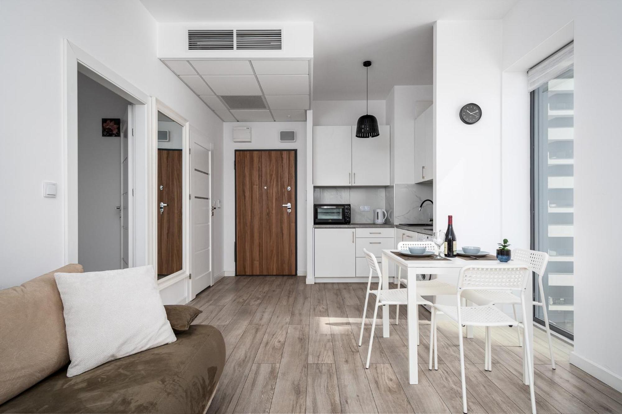 Apartament Apart D&K Free Parking Aleja Prymasa Tysiaclecia 83A Warszawa Zewnętrze zdjęcie