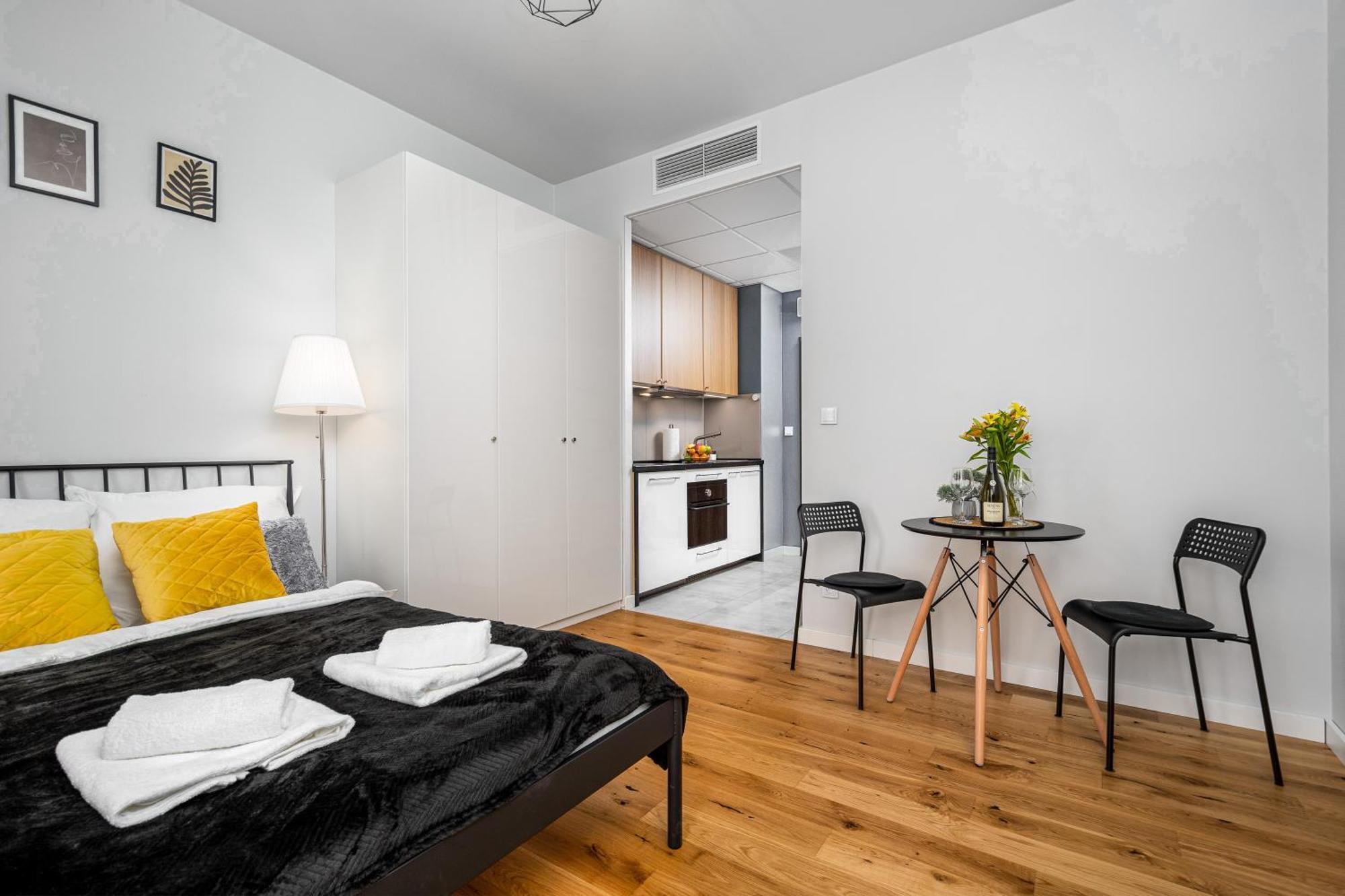 Apartament Apart D&K Free Parking Aleja Prymasa Tysiaclecia 83A Warszawa Zewnętrze zdjęcie