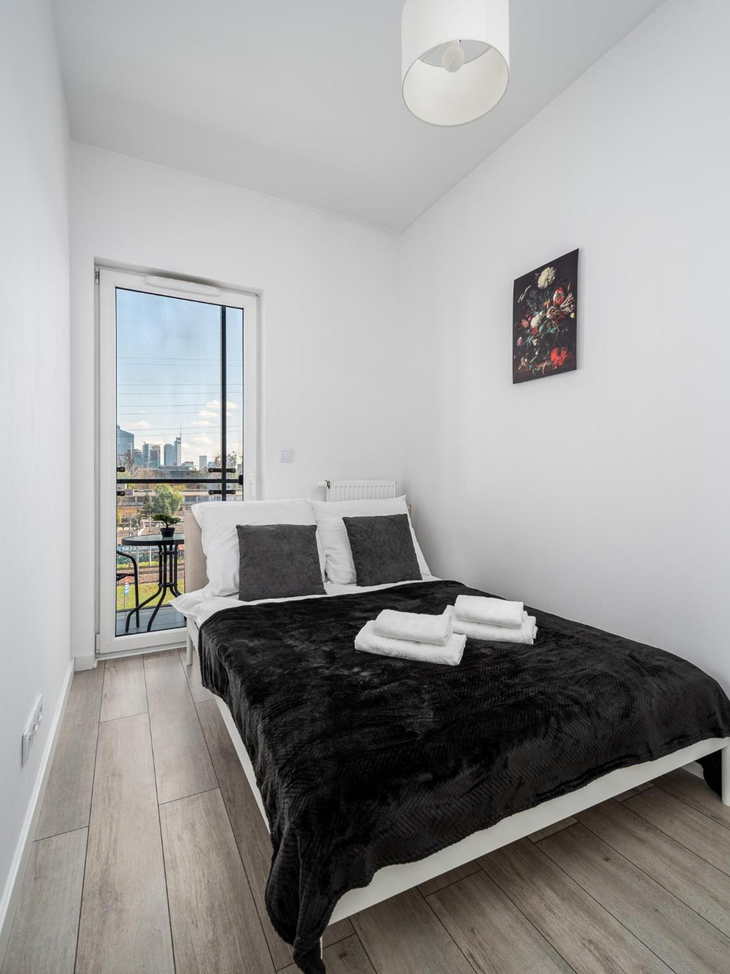 Apartament Apart D&K Free Parking Aleja Prymasa Tysiaclecia 83A Warszawa Zewnętrze zdjęcie
